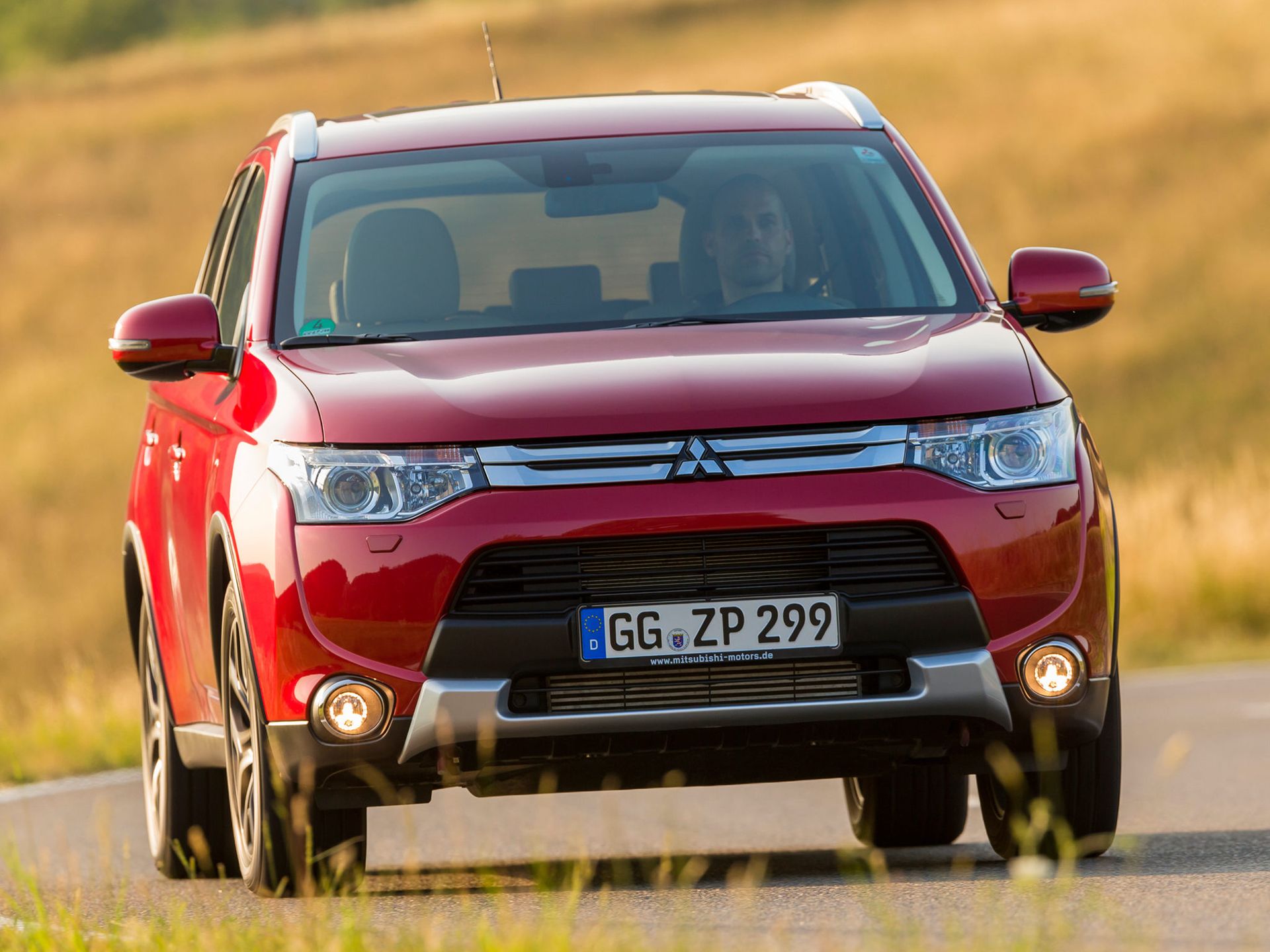 Mitsubishi Outlander 3