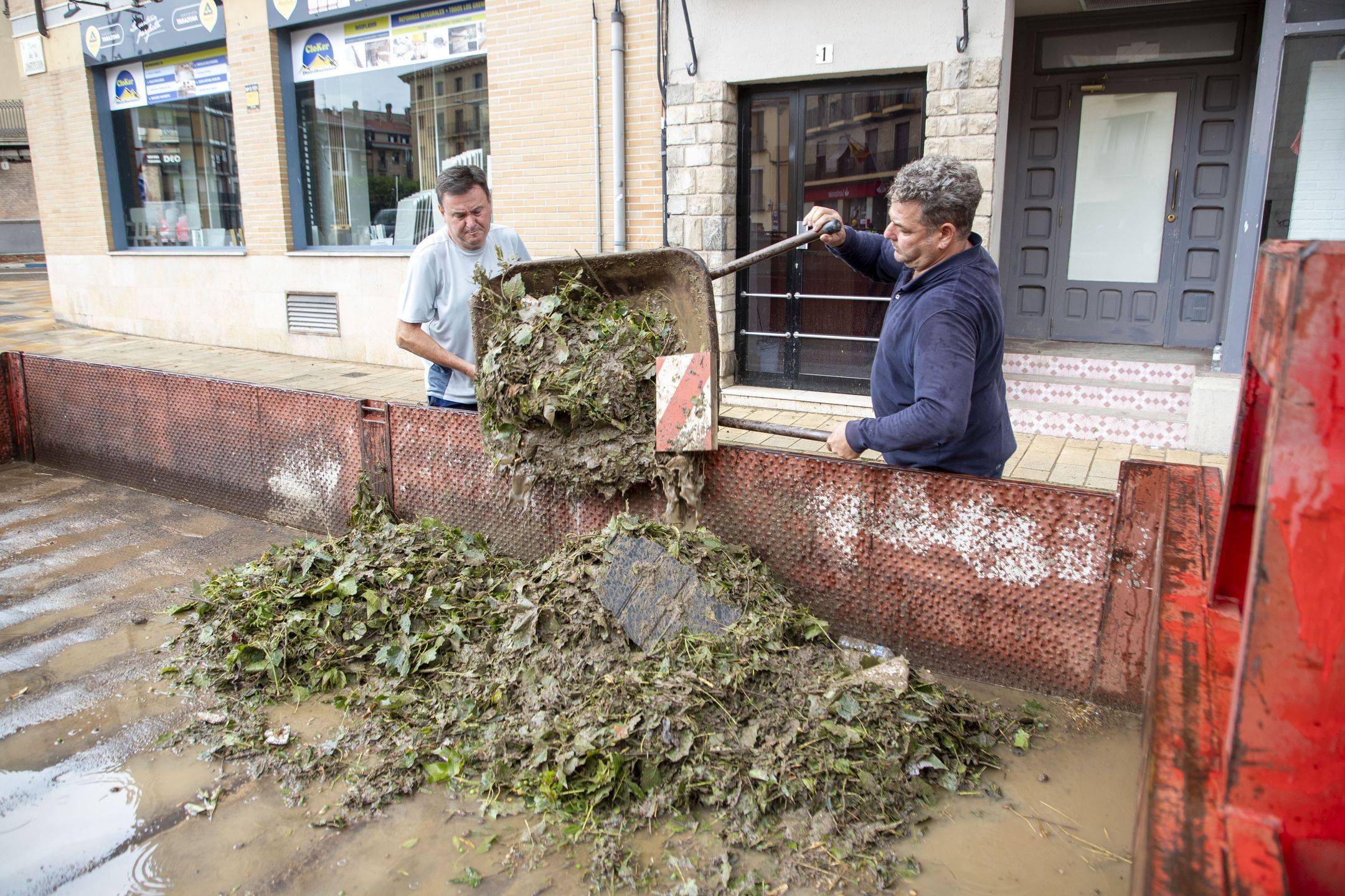 Hiszpania mierzy się z ulewami i podtopieniami 