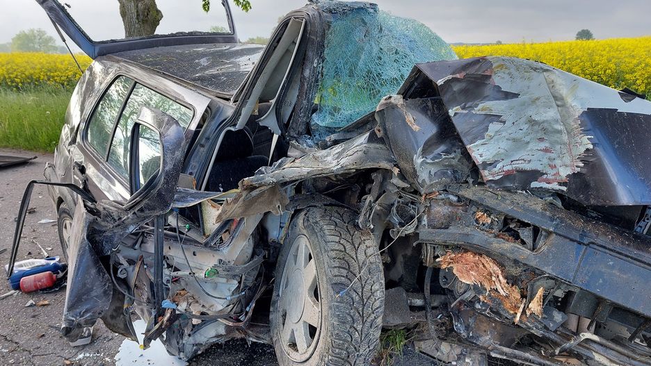 Volkswagen został doszczętnie zniszczony w wypadku