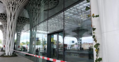 Ćwiczyli ewakuację na Dworcu Lublin. Podziemny parking może służyć jako schronienie w razie ataku z powietrza