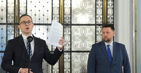 Wybory 2020. Wyciek pakietu do głosowania. PO publikuje pismo premiera Mateusza Morawieckiego ws. drukowania kart