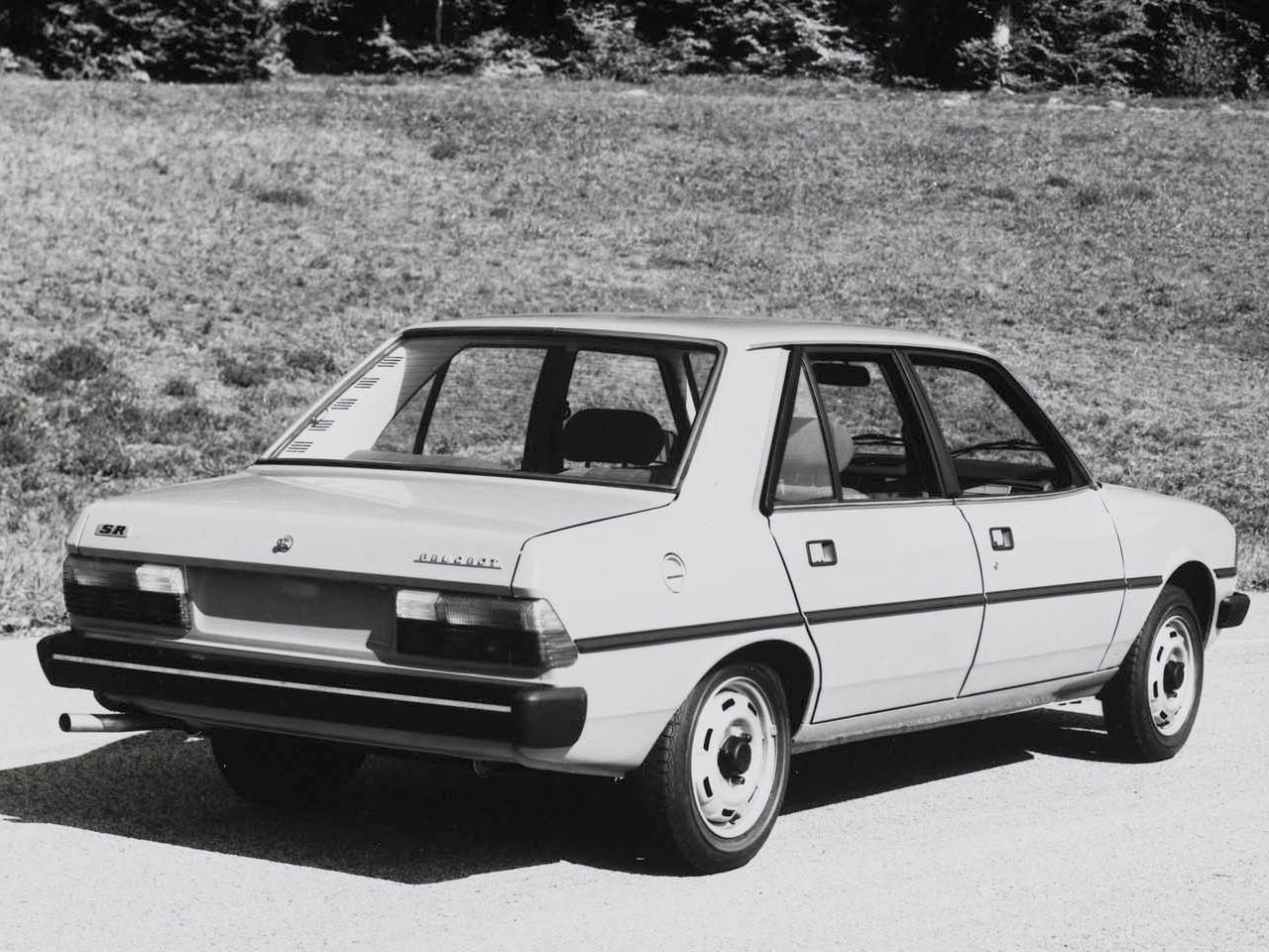 1977 - 1982 Peugeot 305