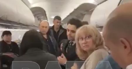 Rosjanie utknęli na stepie. Feralny lot ze Stambułu do Aktobe
