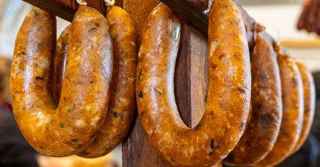 Polska kiełbasa spadła na drugie miejsce. Lepszy portugalski wyrób z dodatkiem chleba?