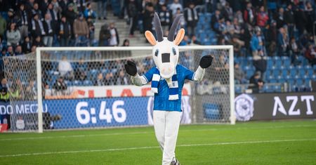 Jak dojechać na stadion miejski w dniu meczu?