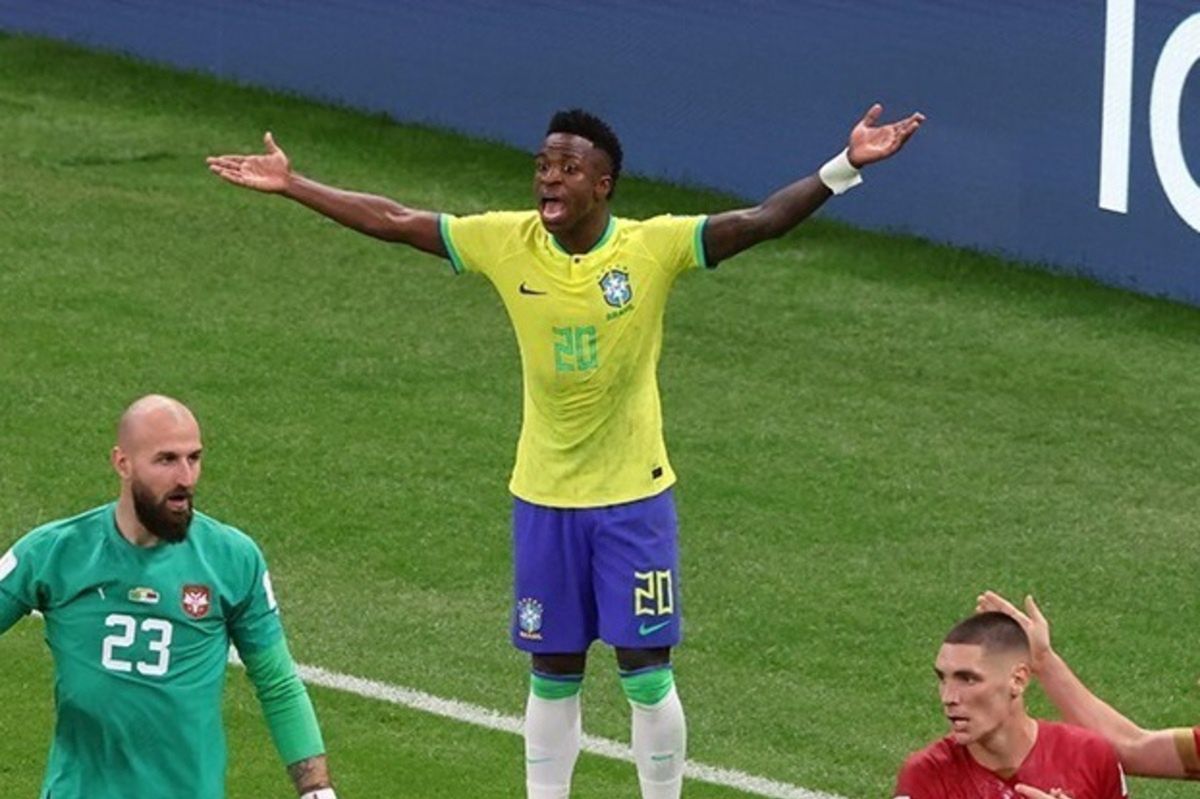 Vinicius Junior in the colors of the Brazilian national team