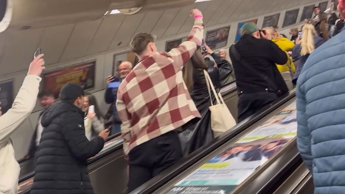 Nagranie z metra w Budapeszcie