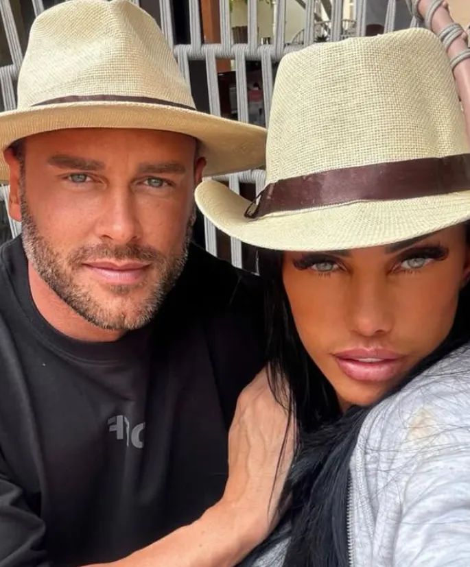 Katie Price z (już prawie byłym) mężem