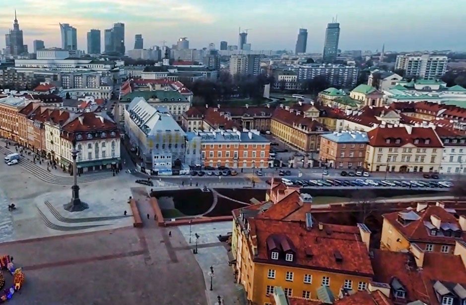 Warszawa bez reklamowych śmieci. Piękny film! [WIDEO]