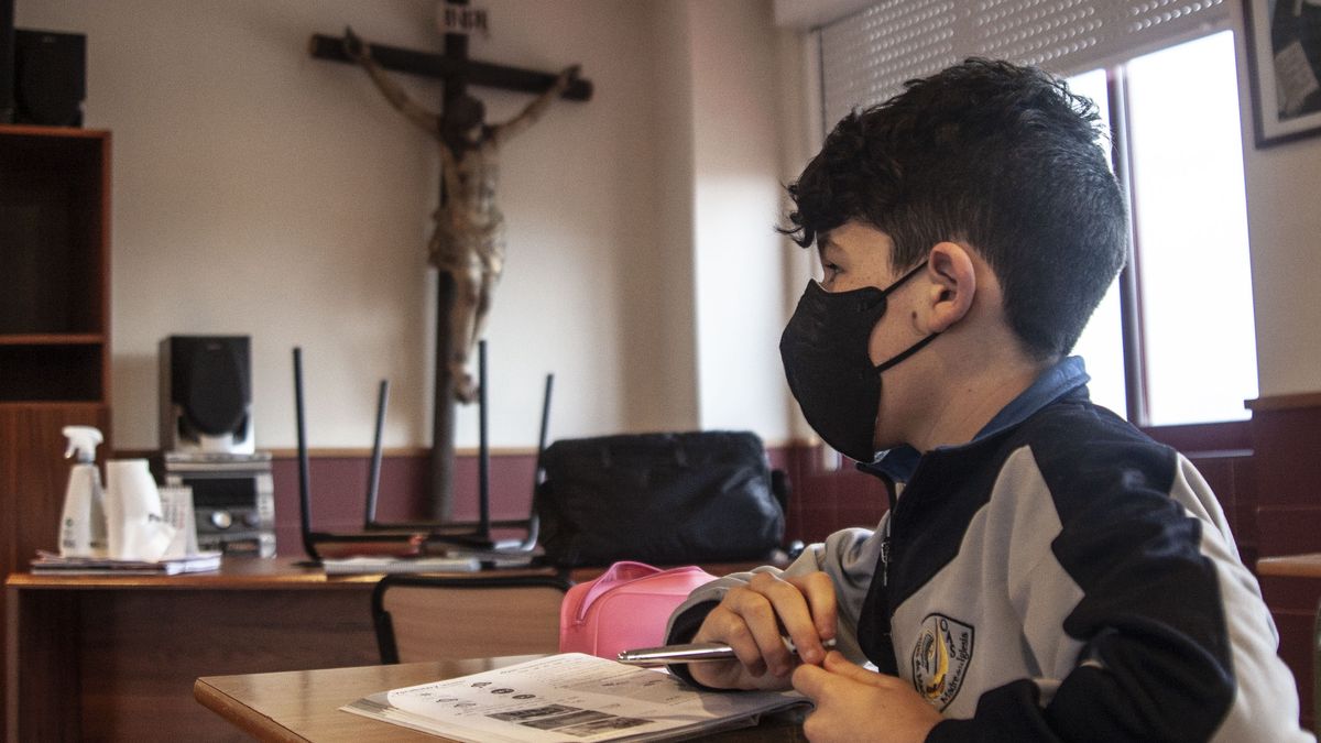 Niemal 19 tys. uczniów z Poznania nie uczęszcza na lekcje religii, ani etyki.