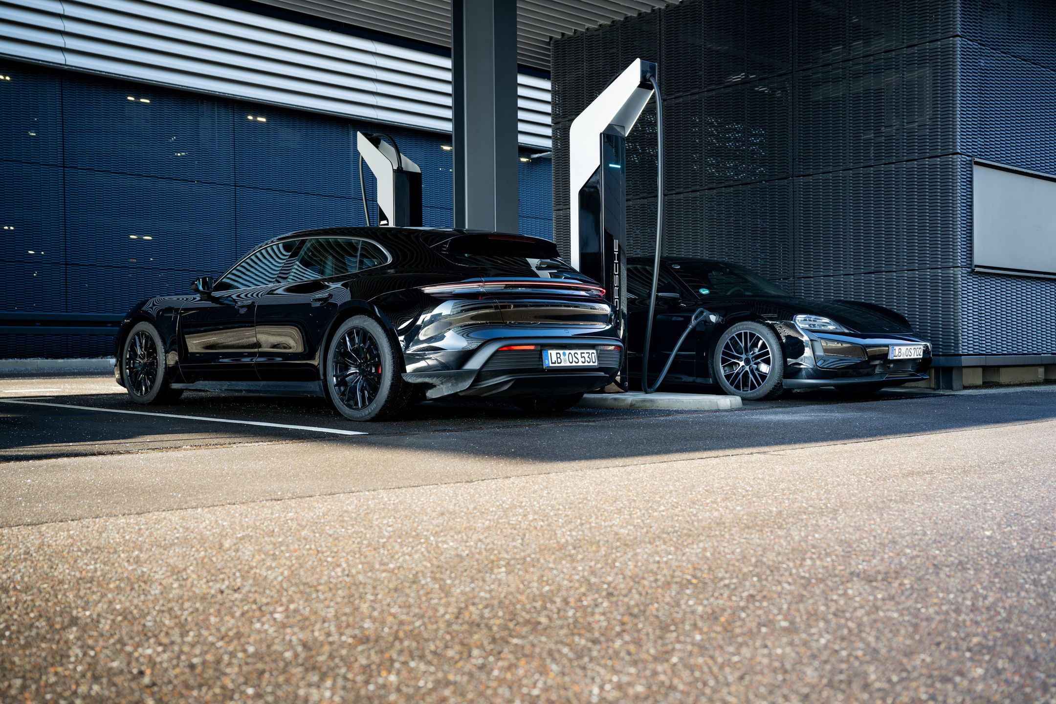 Porsche Taycan (2024) – ładowanie