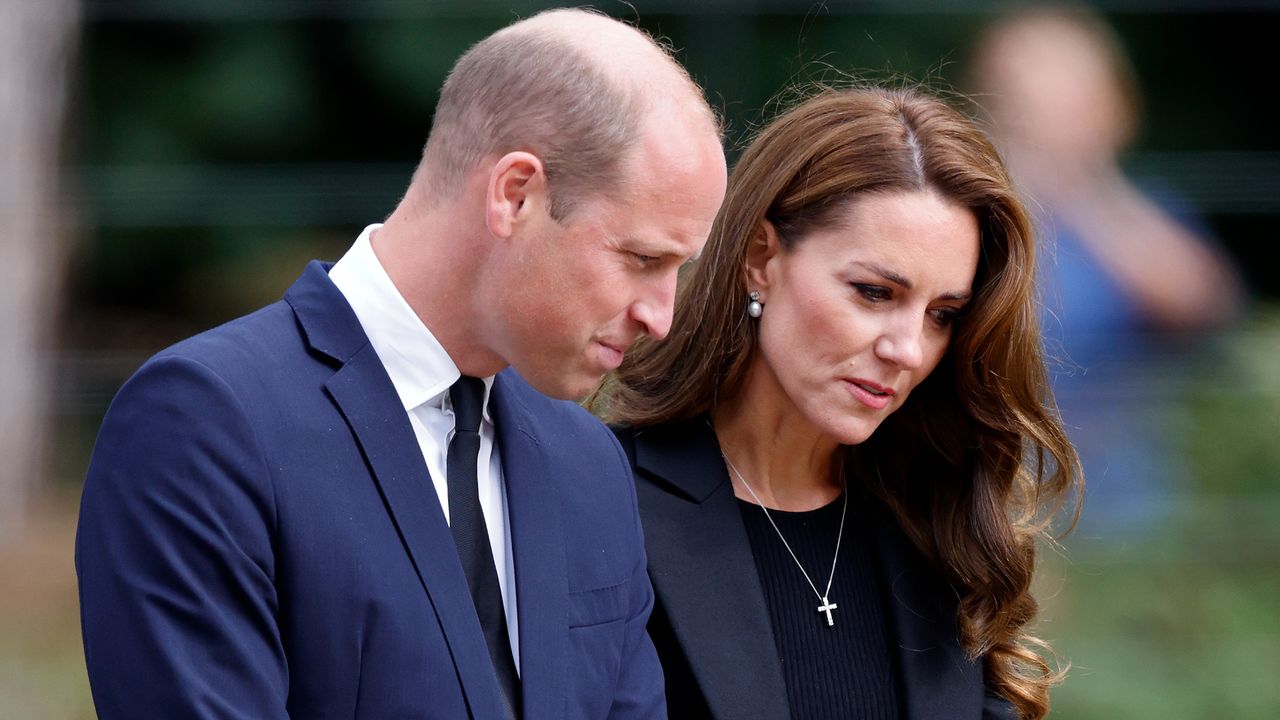 William i Kate pakują się i wyjeżdżają z pałacu. Wszystko w świetle licznych afer