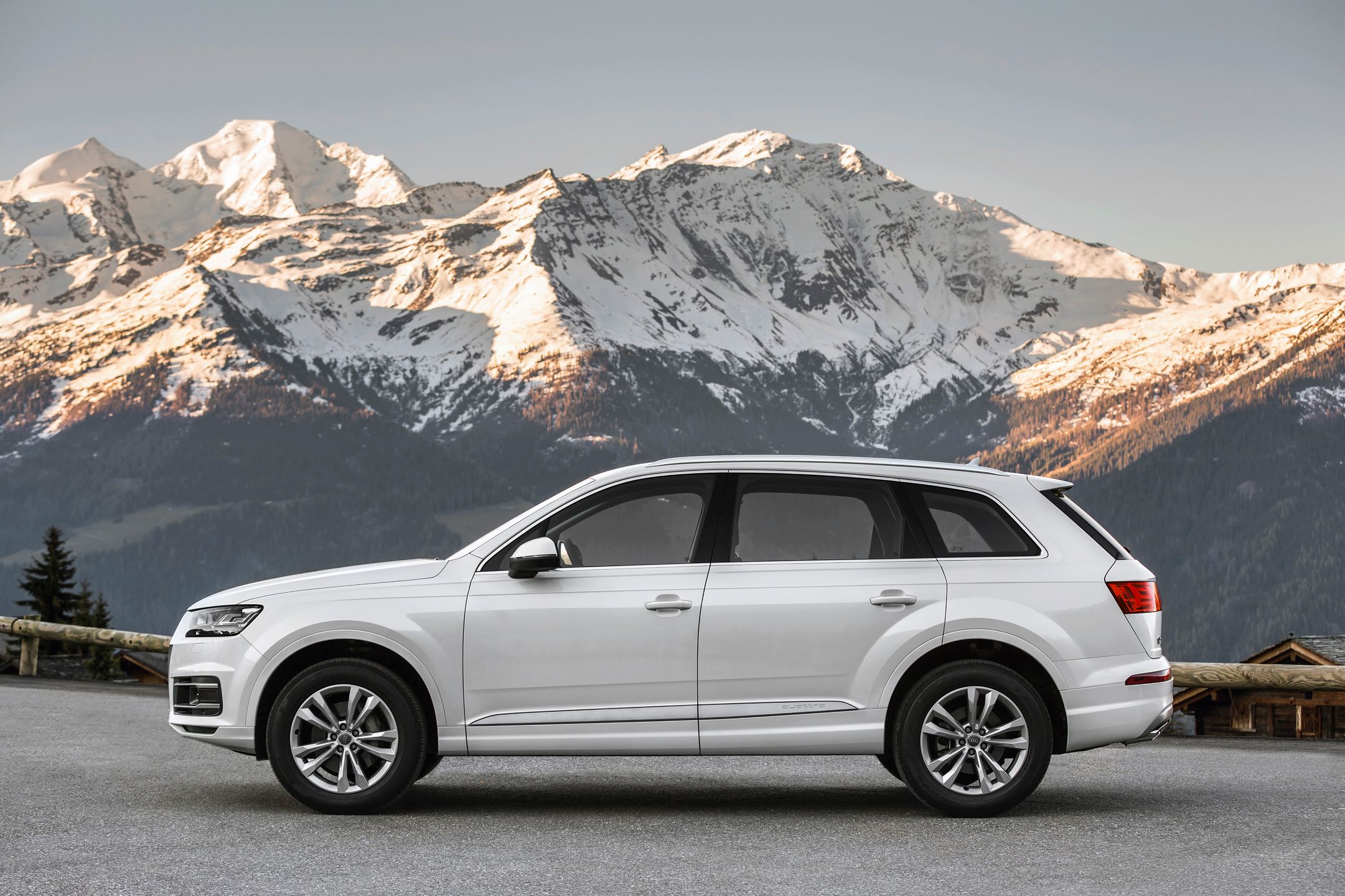 Audi Q7 5