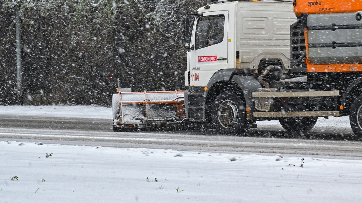Od sobotniego popołudnia do niedzielnego poranka strażacy najczę