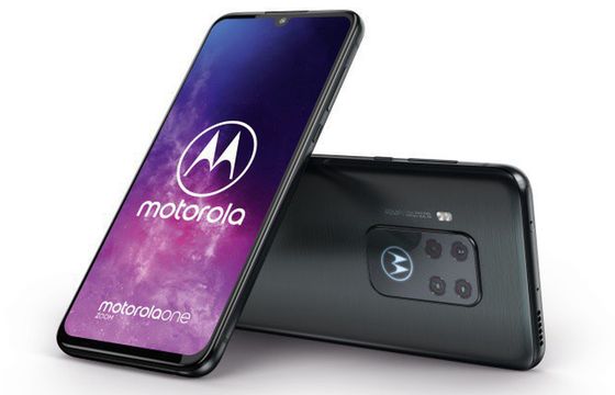 Motorola na IFA 2019: nowy smartfon Motorola One Zoom od 1799 zł (wideo)