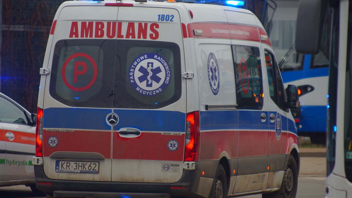 Karetka pogotowie ambulans