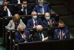Kaczyński obiecał podwyżki dla posłów? Jest komentarz polityka PiS