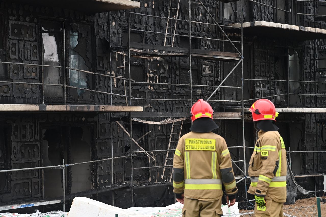 Koszmar mieszkańców bloku we Wrocławiu. Są odcięci od mediów