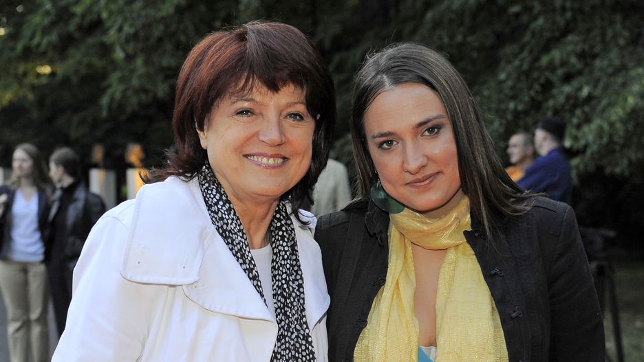 2008