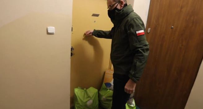 Rząd nie radzi sobie na żadnym polu w drugiej fali pandemii. „Chaos decyzyjny, regulacyjny i komunikacyjny”