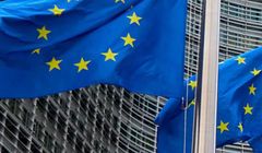 Parlament Europejski o zagrożeniach w social mediach i ze strony AI