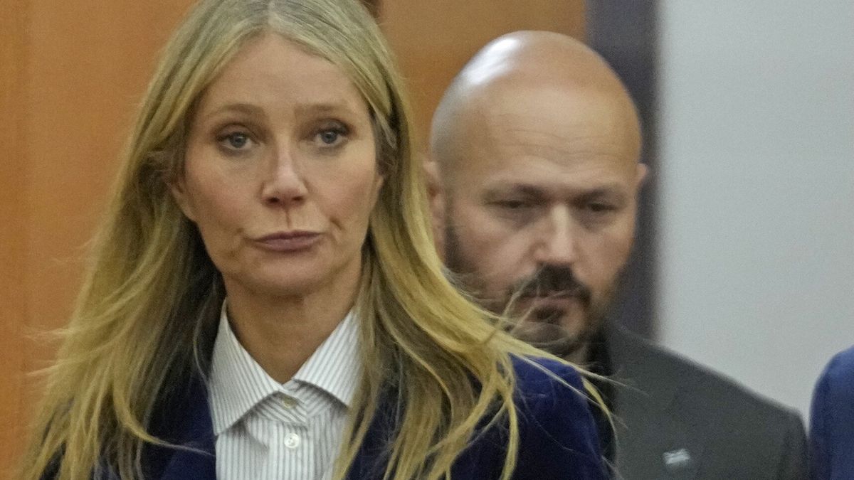 Gwyneth Paltrow walks in to the courtroom before the reading of the verdict in the trial over her 2016 ski collision with 76-year-old Terry Sandersonon the final day of her eight-day trial in Park City, Utah, USA, 30 March 2023. Terry Sanderson was suing Gwyneth Paltrow for 300,000 USD, claiming she recklessly crashed into him while the two were skiing on a beginner run at Deer Valley Resort in Park City, Utah in 2016. The jury found Paltrow not liable. EPA/Rick Bowmer / POOL Dostawca: PAP/EPA.