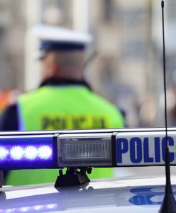 Grudziądz. Roztrzęsiona kobieta w centrum miasta. Nawet policjanci byli zdziwieni