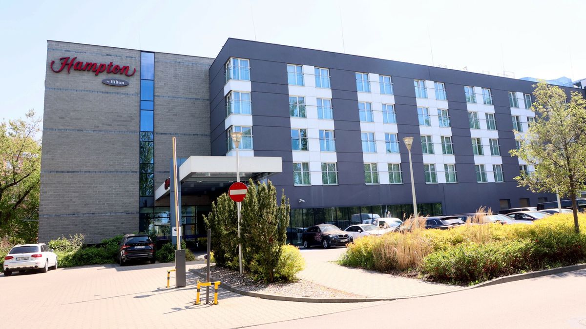 Polski Holding Hotelowy
Fot. Pawel Wodzynski/East News, Warszawa, 12.05.2023. Siedziba Polskiego Holdingu Hotelowego przy ul. Komitetu Obrony Robotnikow.
Pawel Wodzynski