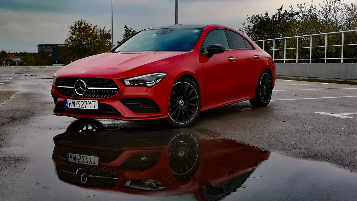 Mercedes CLA: System MBUX, wirtualny kokpit i audio Burmester 1