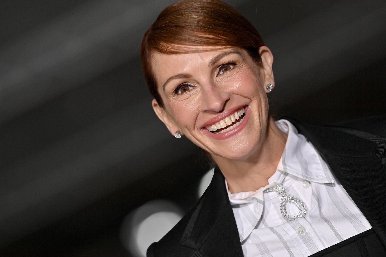 Julia Roberts pod krawatem. Tak wygląda damski dandys