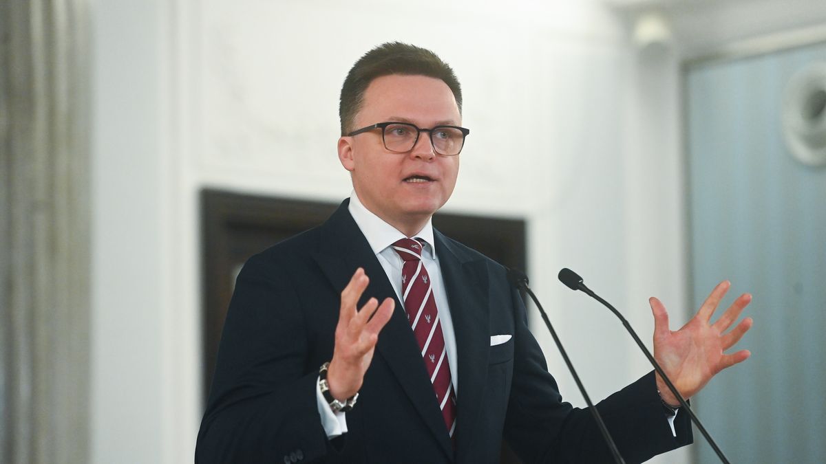 Warszawa, 20.01.2025. Wybory Prezydenta RP 2025 - kampania. Kandydat Polski 2050 w wyborach na prezydenta RP, marszałek Sejmu Szymon Hołownia podczas spotkania z przedstawicielami korpusu dyplomatycznego w Sejmie w Warszawie, 20 bm. (ad) PAP/Piotr Nowak