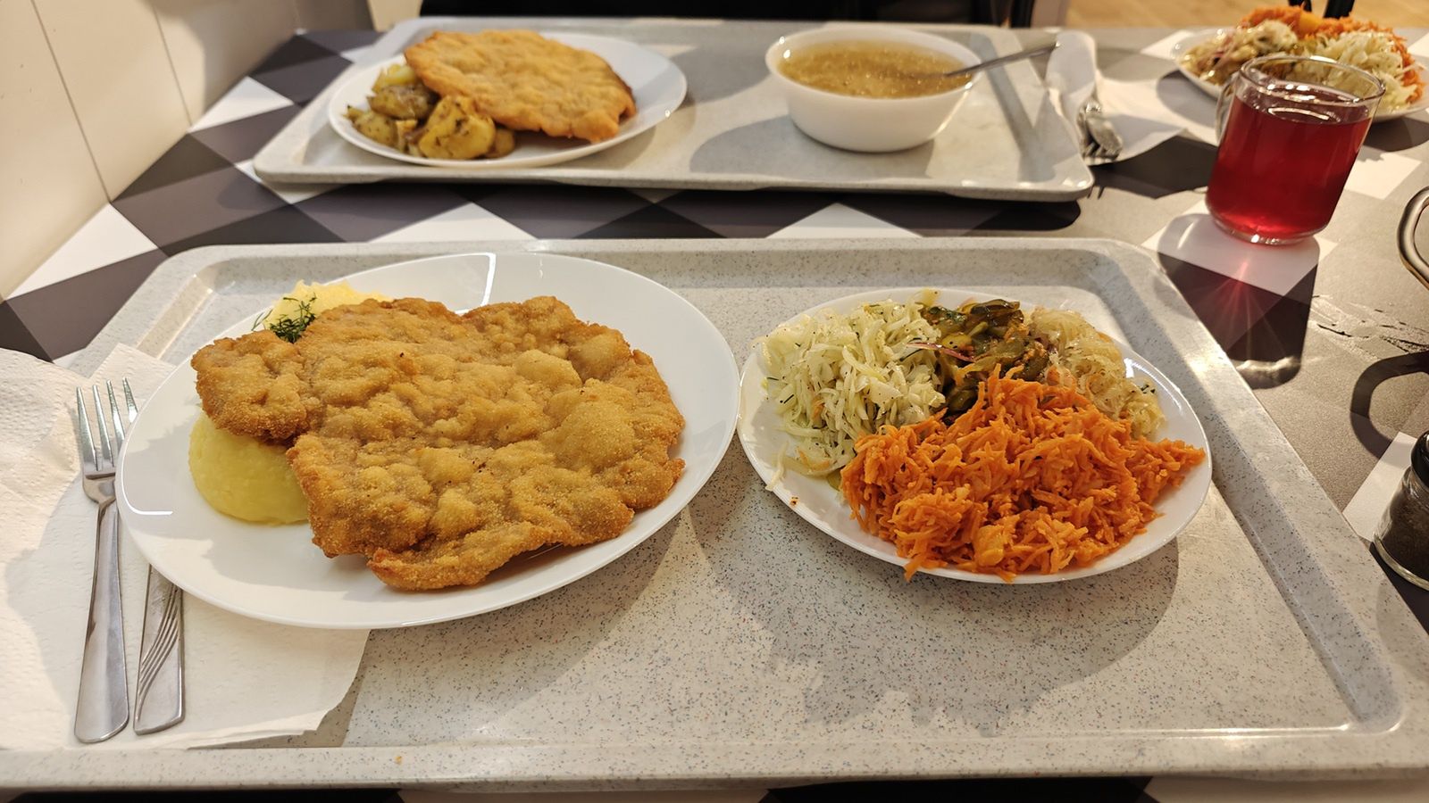 Schabowy z Mirowskeigo Baru Mlecznego