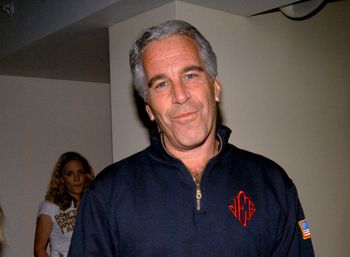 Przeszukują ranczo Epsteina. Szukają zwłok dziewczyn