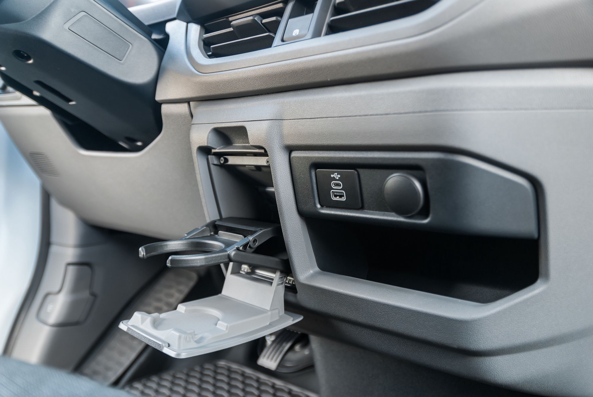 Volkswagen Transporter T7 Furgon