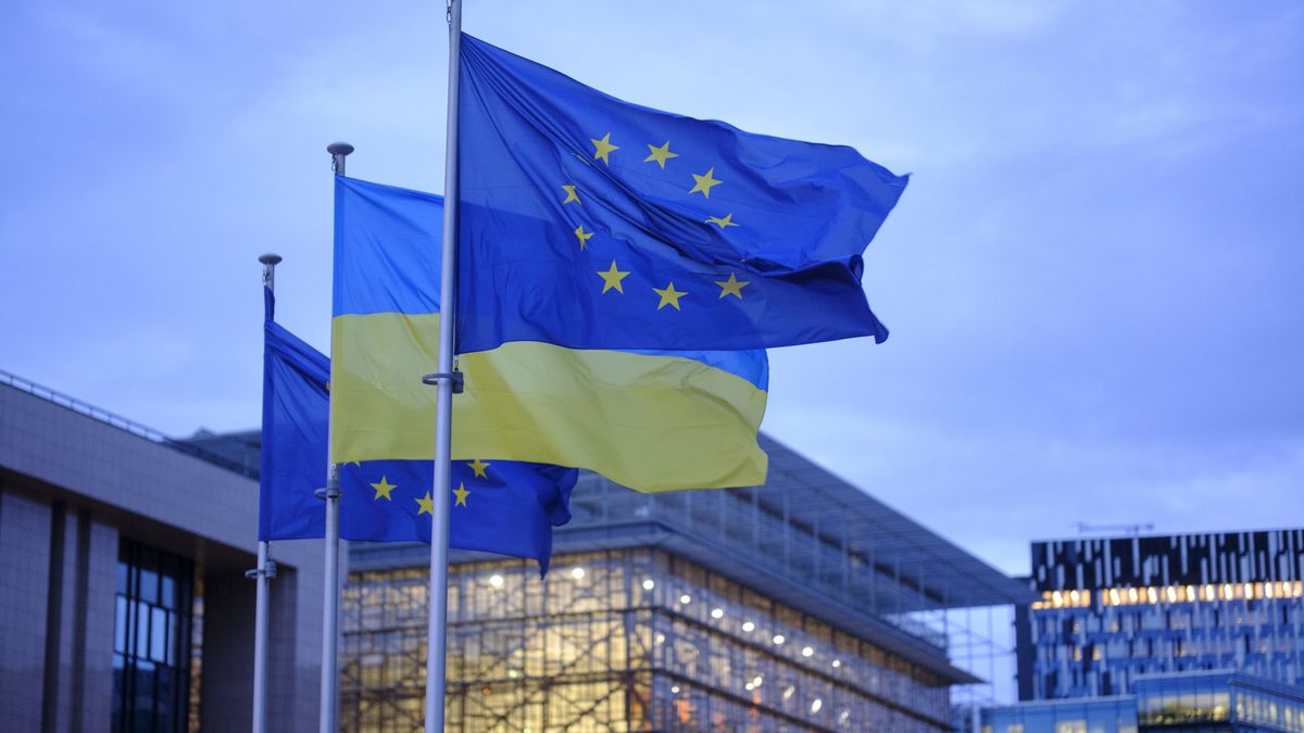 BRUSSELS, BELGIUM - FEBRUARY 24:  European Union, and Ukrainian flags fly in front of the Berlaymont, the EU Commission headquarters, for the 3rd anniversary of the large scale invasion of Ukraine by Russia on February 24, 2025 in Brussels, Belgium. Russia's invasion of Ukraine is a conflict launched on February 24, 2022 by order of Russian President Vladimir Putin, from Russia, Belarus, and Ukrainian territories occupied by Russians since the 2014 Russo-Ukrainian War: the Annexation of Crimea by the Russian Federation and the self-proclaimed Donetsk People's Republic and Luhansk People's Republics. (Photo by Thierry Monasse/Getty Images)