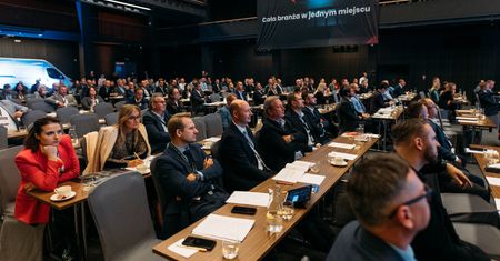 Byłem na jednej z topowych konferencji motoryzacyjnych w Polsce: Moto Idea 2022