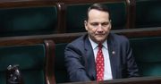 "Haracze dla pośredników". Sikorski tłumaczy, co rząd zrobił z problemem ws. wiz