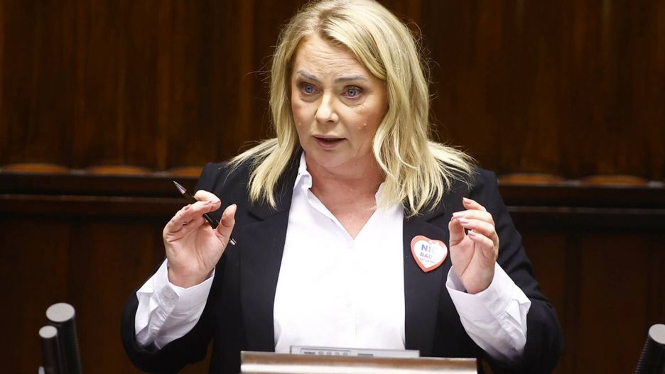 Posłanka Iwona Hartwich nie ma matury?