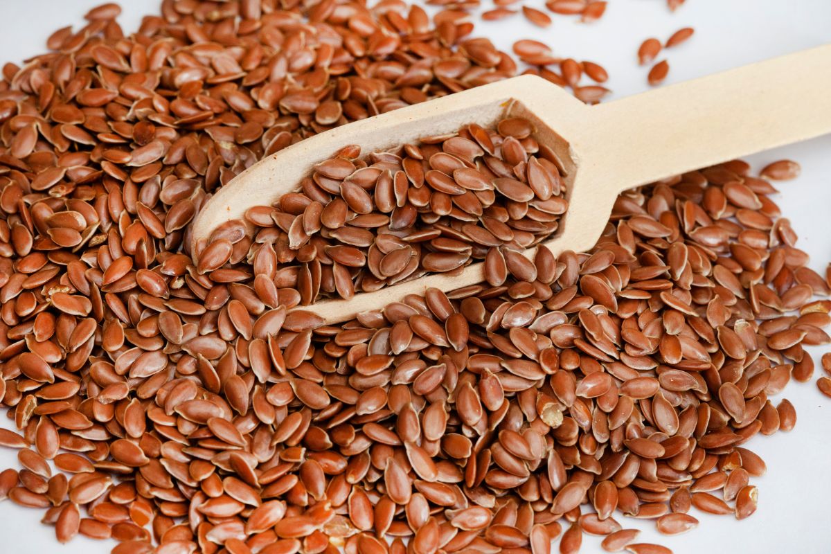 Flaxseed is almost all benefits, but also some risks.