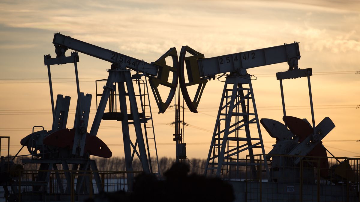 Oil pumping jacks, also known as "nodding donkeys", operate in an oilfield near Almetyevsk, Tatarstan, Russia, on Wednesday, March 11, 2020. Saudi Aramco plans to boost its oil-output capacity for the first time in a decade as the worlds biggest exporter raises the stakes in a price and supply war with Russia and U.S. shale producers. Photographer: Andrey Rudakov/Bloomberg via Getty Images