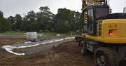Tarnów: Miasteczko rowerowe rośnie. Na skwerze Kazimierza Ożgi powstaje nowy plac do nauki jazdy na jednośladach