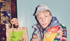 Żabka Jush przekonuje, że czasami lepiej nie mieć czasu na zakupy