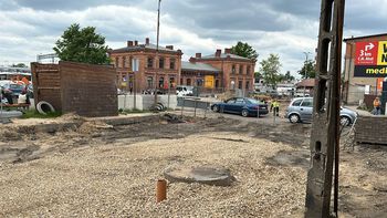 Myszków przechodzi gruntowną metamorfozę. W centrum miasta zieleń i nowoczesne rozwiązania