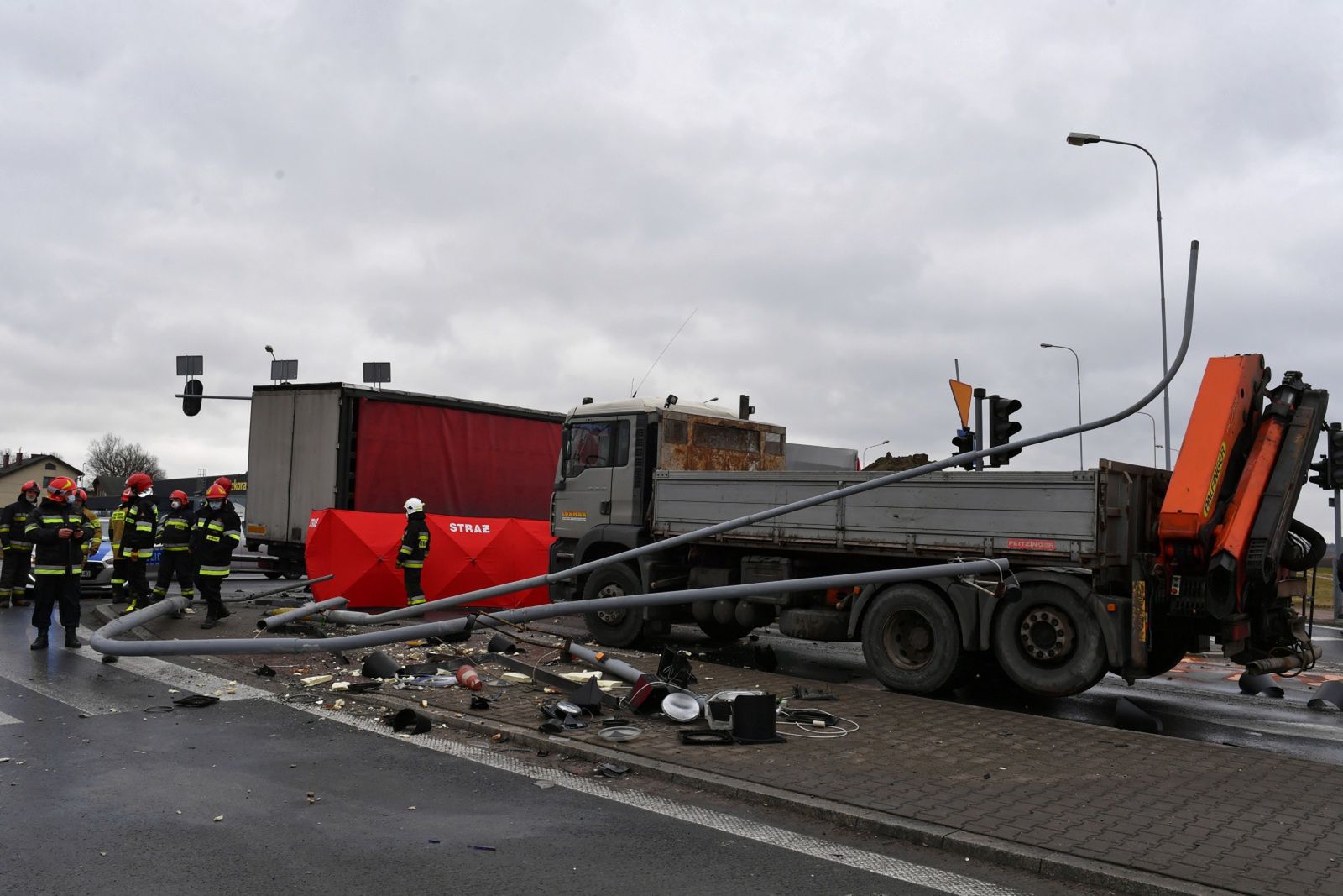 Łódzkie. Karambol na dk 91. Nie żyje jedna osoba