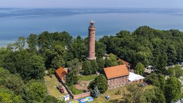 Gąski nad Bałtykiem. Latarnia, plaża i atrakcje, które warto zobaczyć