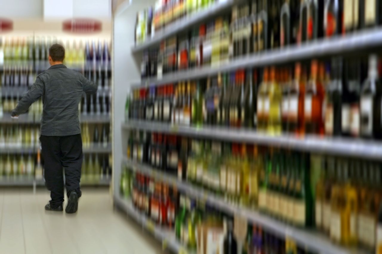 Alkohol tylko dla najbogatszych. Akcyza w górę. Cena pół litra może dojść do 50 zł