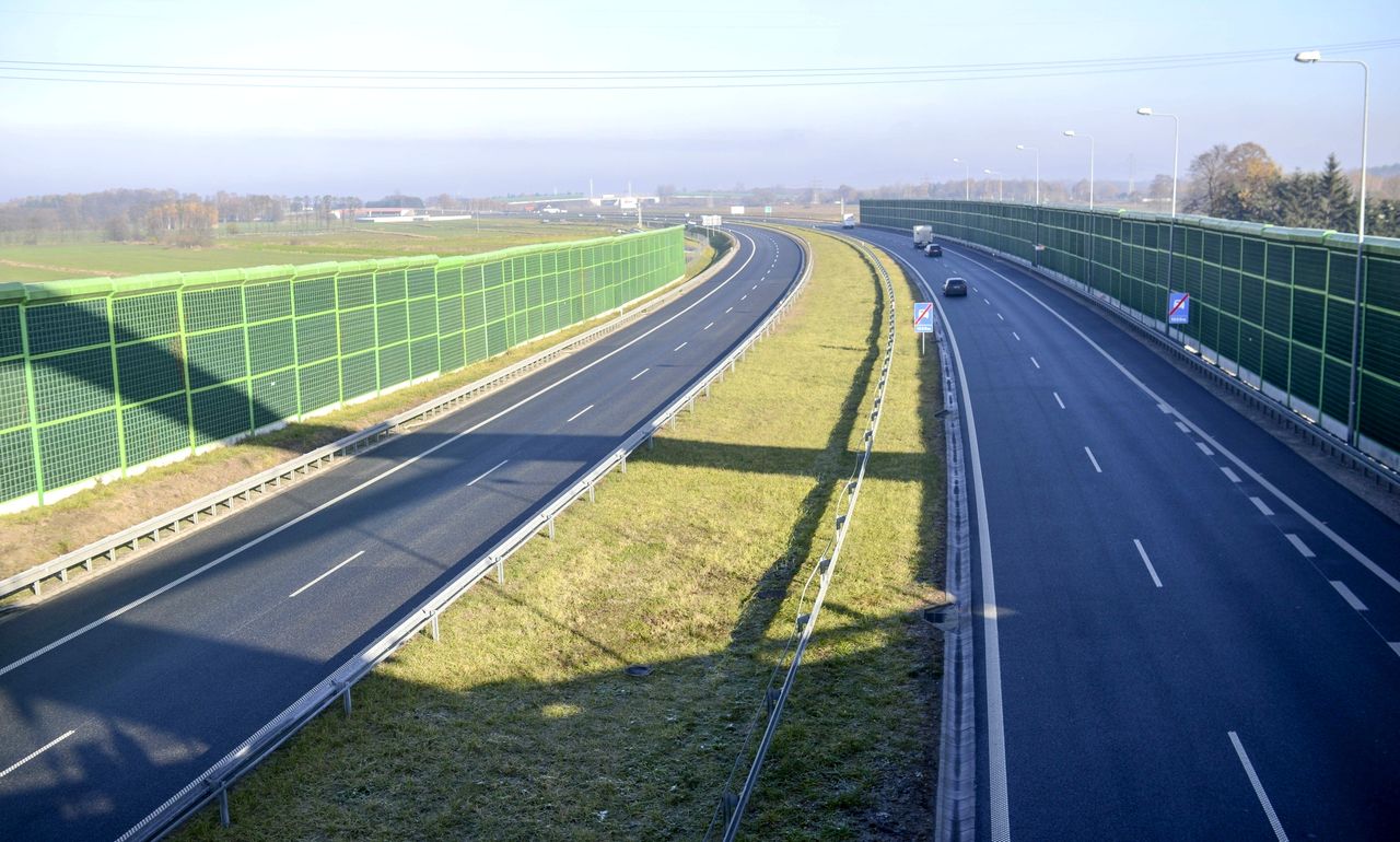 Ekrany chroniące pola to niestety częsty widok