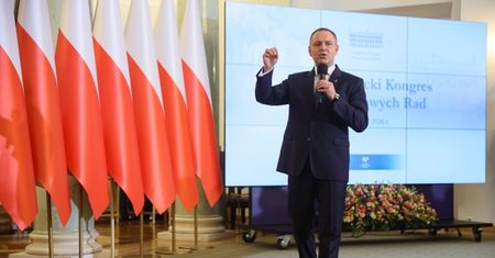 Nawrocki się zmienił? Liberalne skrzydło miało go "zmiękczyć"