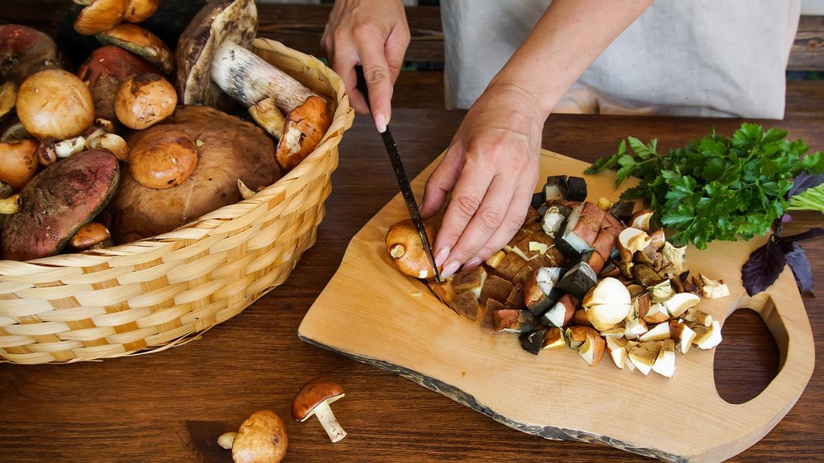 Jak szybko kroić grzyby?