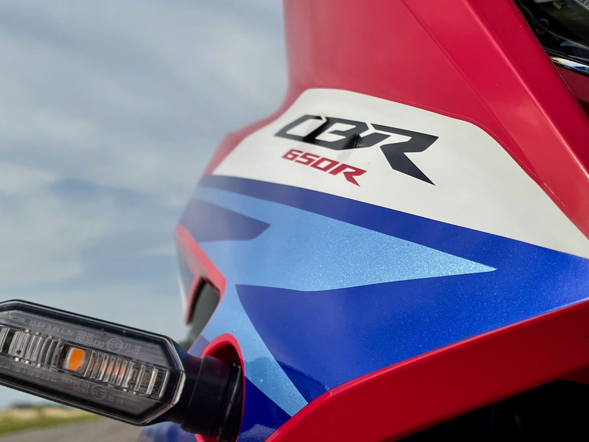 Honda CBR650R E-Clutch